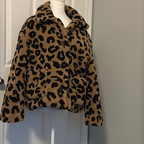 Apparis leopard faux‎ fur jacket Large - Picture 1 of 7